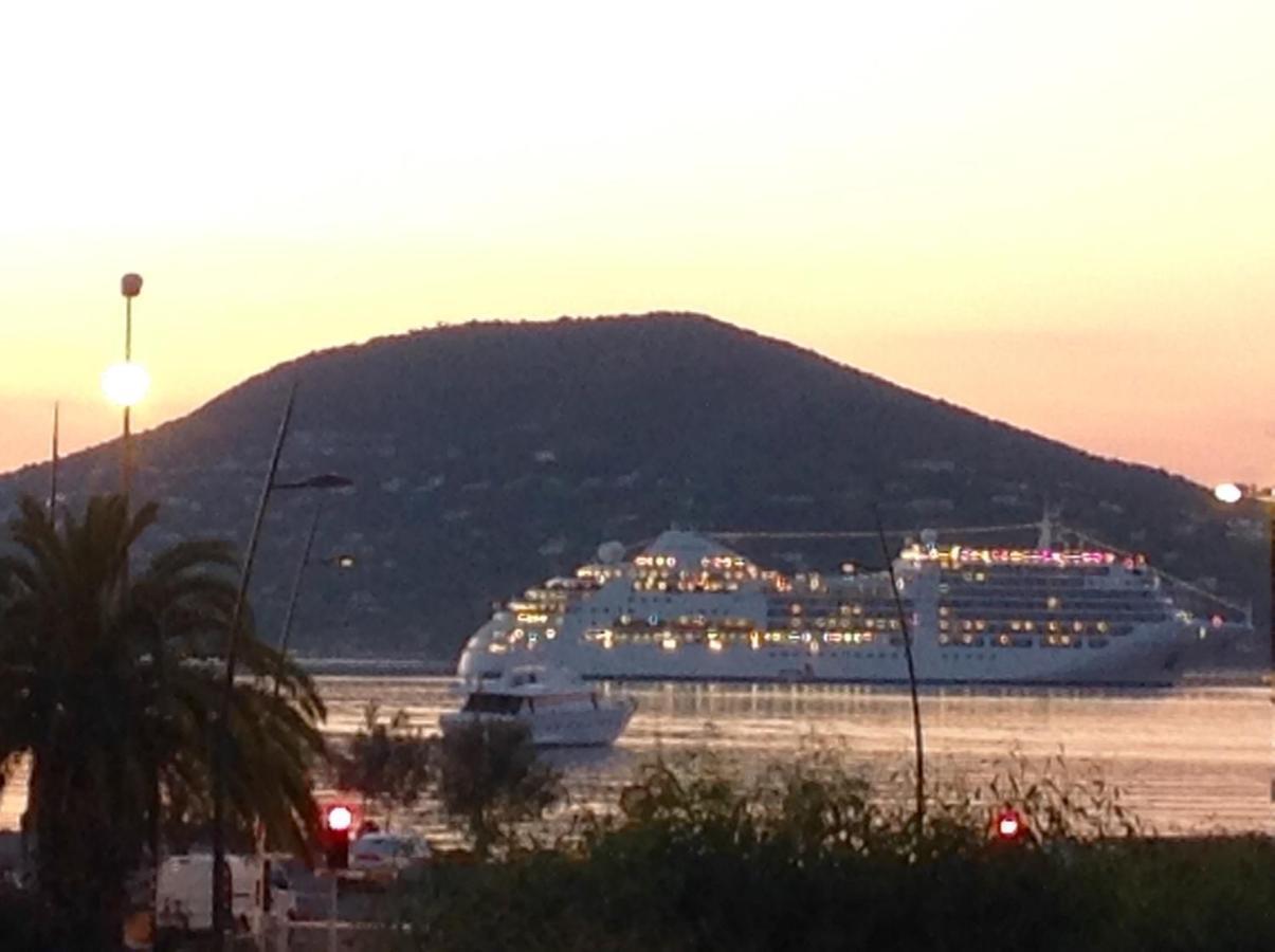 Ferienwohnung Studio Centre Saint Tropez Parking Piscine Wifi Vue Mer Exterior foto