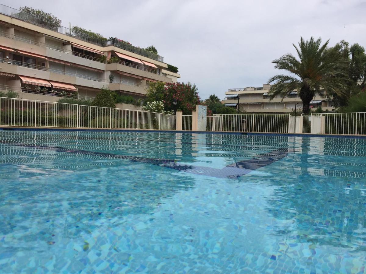 Ferienwohnung Studio Centre Saint Tropez Parking Piscine Wifi Vue Mer Exterior foto